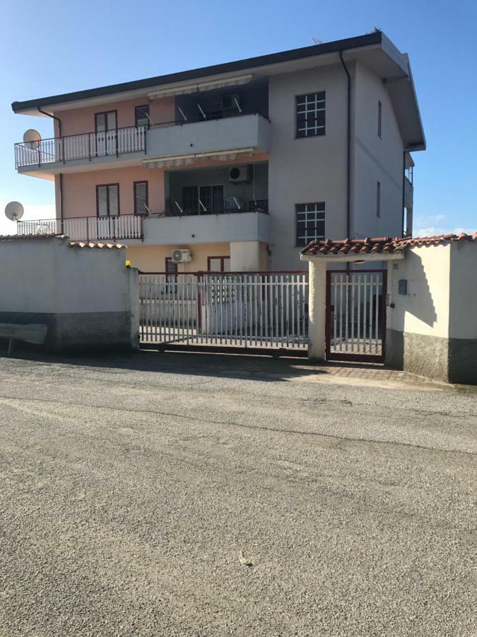 Appartamento Zona Aeroporto Lamezia Terme Eksteriør billede